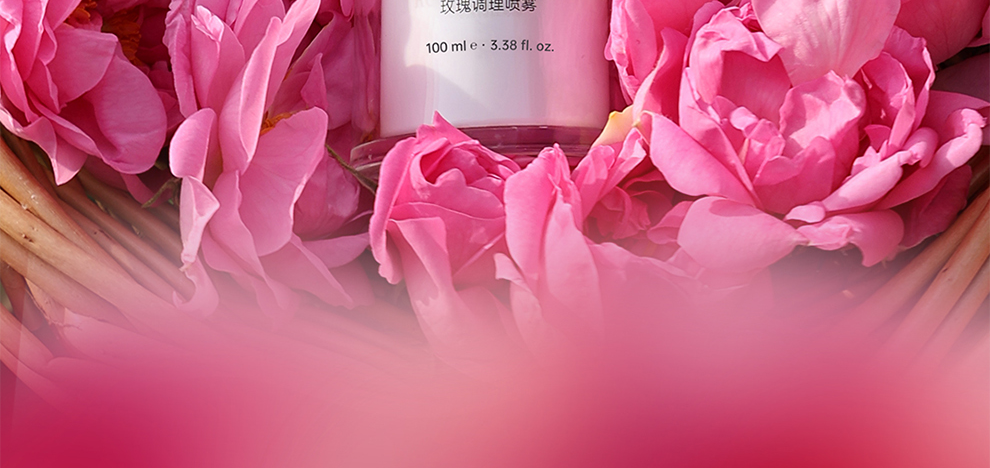 Rose Hydrosol Rose Water Hydrates and Nourishes Skin